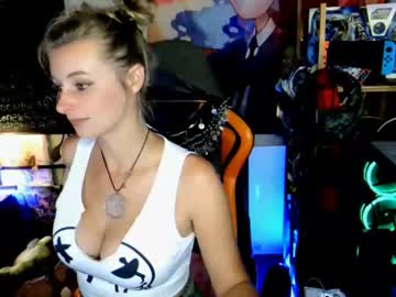 girl
        yoursecretgirlfriend963 cam image #171156