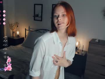 girl
        kiss_at_dawn cam image #197433