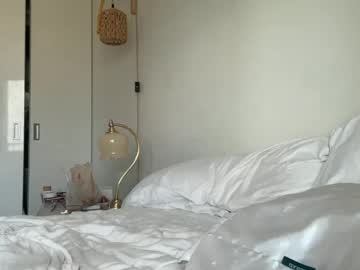 girl
        heyitsbrooke cam image #211078
