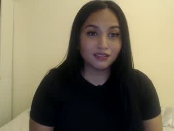 girl
        iamplutonianlust cam image #33879