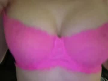 girl
        taylormoonxo cam image #55997