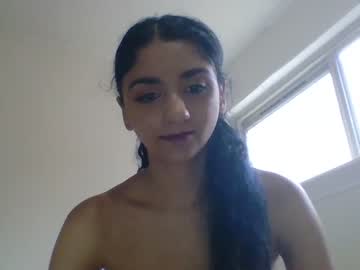 couple
        dreamymermaid cam image #92059