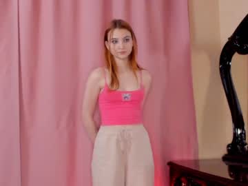 girl
        hannahreyna cam image #56041