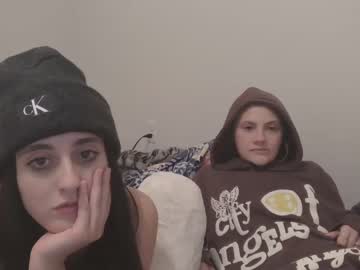 girl
        chloexbennett cam image #130717