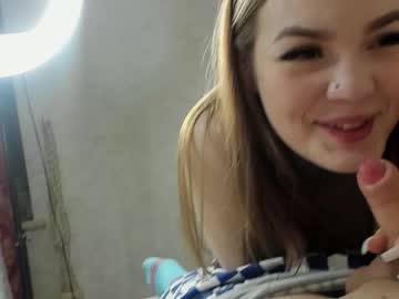 couple
        austinandcatherine cam image #69717