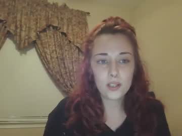 girl
        lildirtyredd cam image #160199