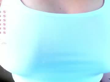 girl
        missbecca_ cam image #182696