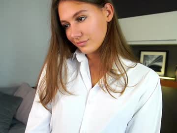 girl
        ifyouonlyknewe cam image #198234