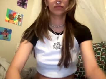 girl
        skinnylegendd cam image #84347