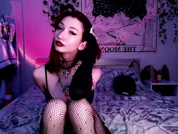 girl
        gothdesss cam image #194333