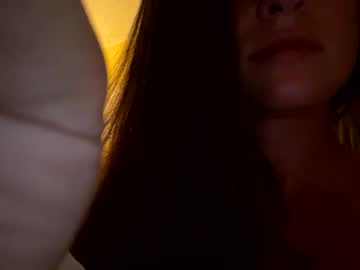 girl
        babyface626049 cam image #99060