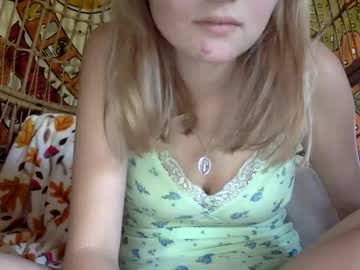 girl
        jumprope1queen cam image #122446