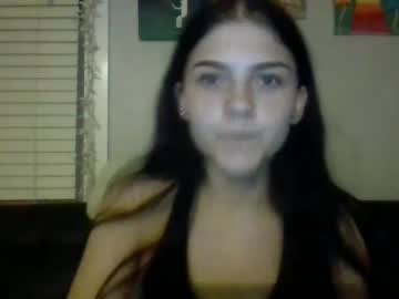 girl
        kyky_baby444 cam image #232102