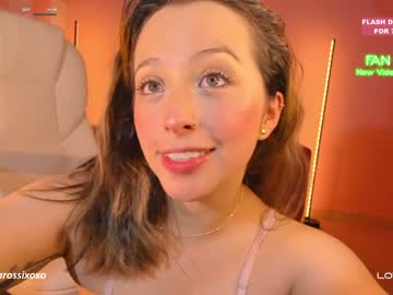 girl
        emmarossi_ cam image #168664