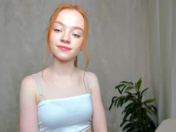 girl
        jingy_cute cam image #131885