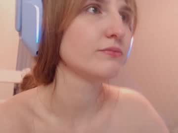 girl
        lana_del_kay cam image #148222