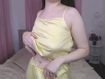 girl
        aliceconn0r cam image #97907