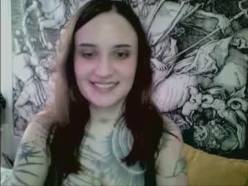 girl
        overdonex cam image #90291