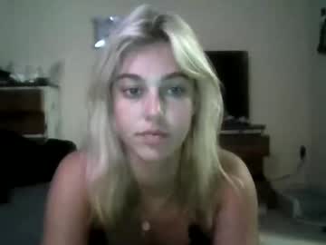 girl
        cowgirl_k8 cam image #180251