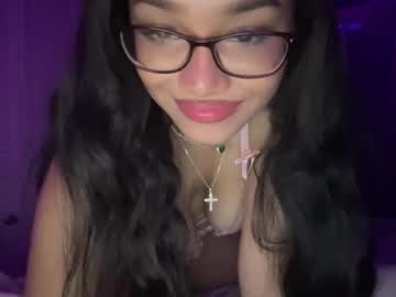 girl
        tyalys cam image #183700