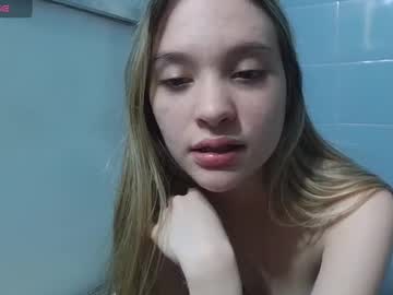 girl Hidden Sex Cam Live Stream with pinklola31