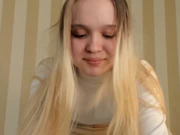 girl
        julydean cam image #83547