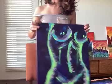girl
        nakedpaint245477 cam image #221096